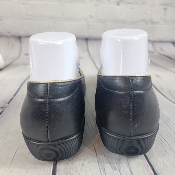 Gravity Defyer Black Wedges Size 6.5 - Picture 3 of 5